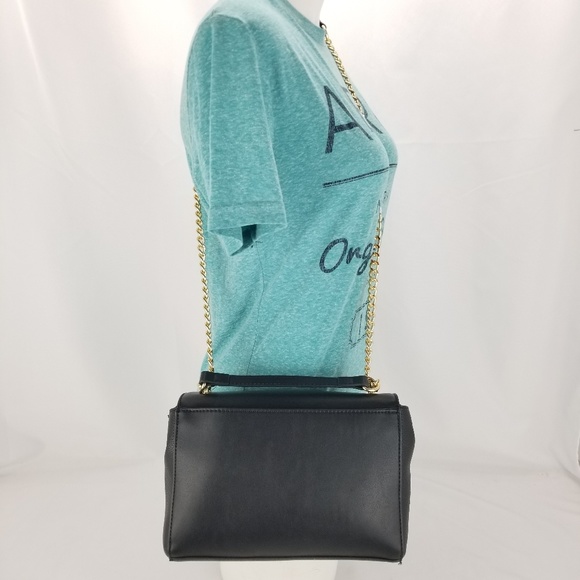 COPY - NINE WEST BEDFORD Black Crossbody Gold Ton… - Picture 2 of 8